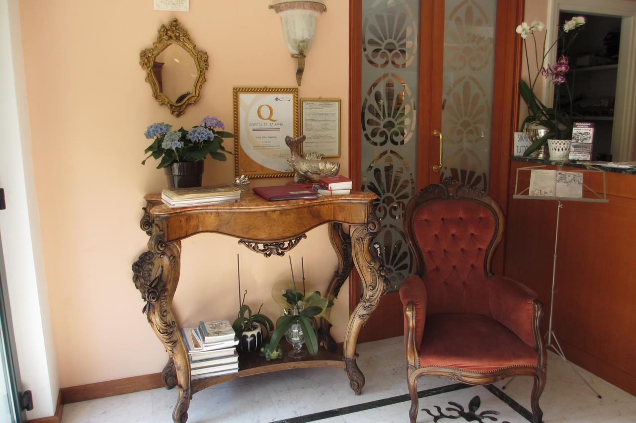 مونيلّي Villa Argentina المظهر الخارجي الصورة